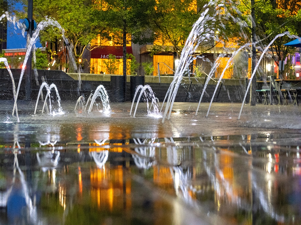 Public Squareat Residences at 55, Cleveland, OH, 44113